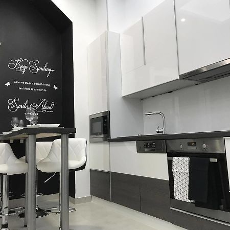 Manyi Apartman Debreczyn Zewnętrze zdjęcie