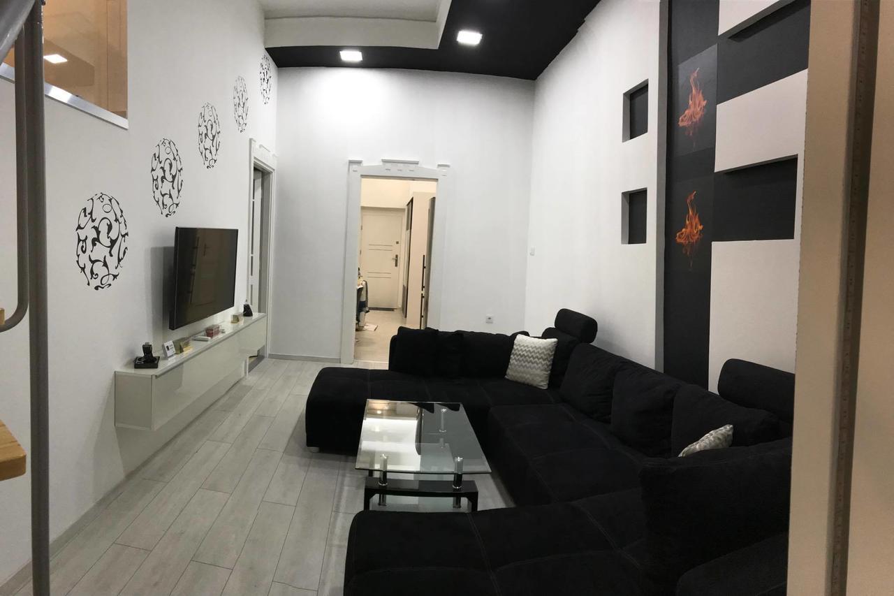 Manyi Apartman Debreczyn Zewnętrze zdjęcie